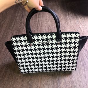 Michael Kors Large Selma Satchel in Houndstooth